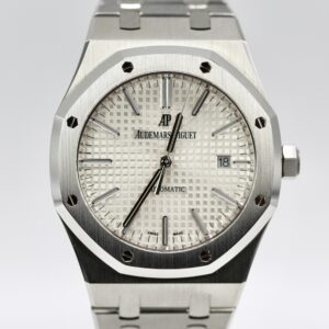 Audemars Piguet Royal Oak 15400ST 2017 White Dial