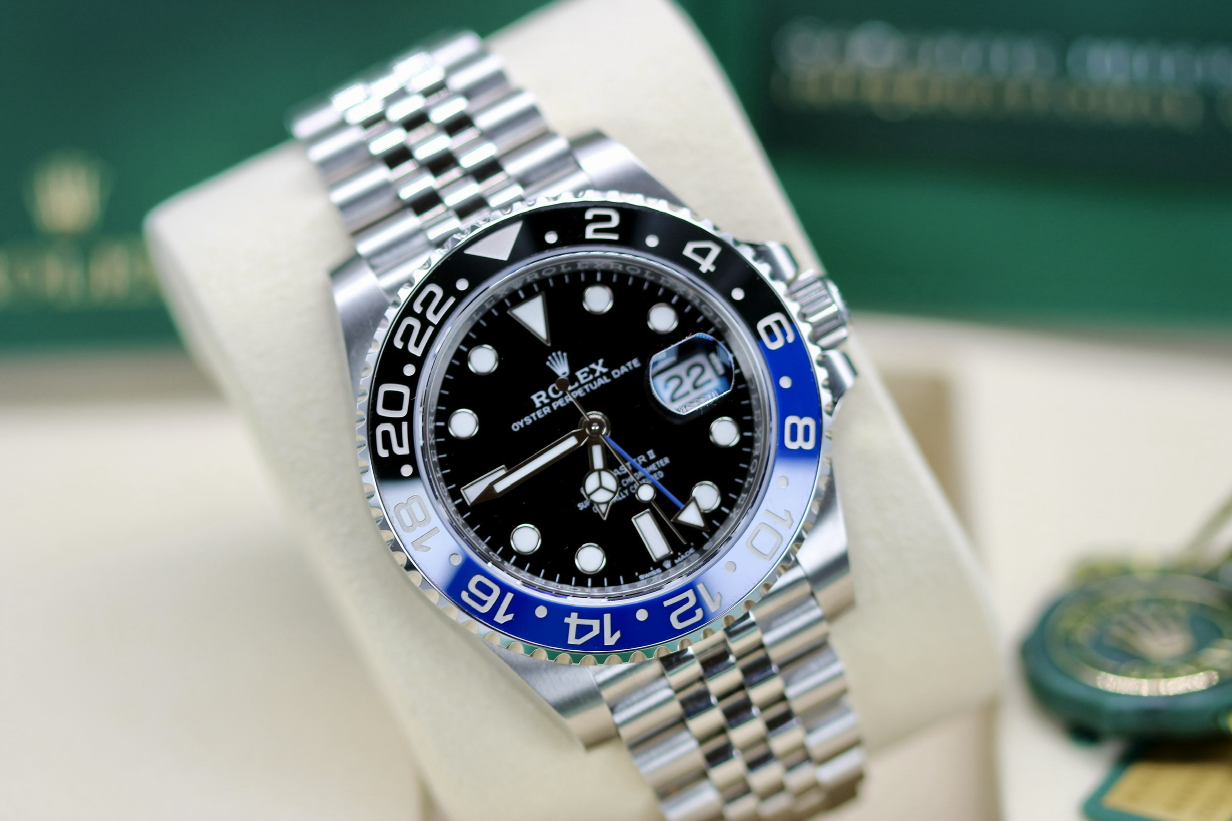 Rolex GMT Master II 126710BLNR Batgirl 2026 - Image 7
