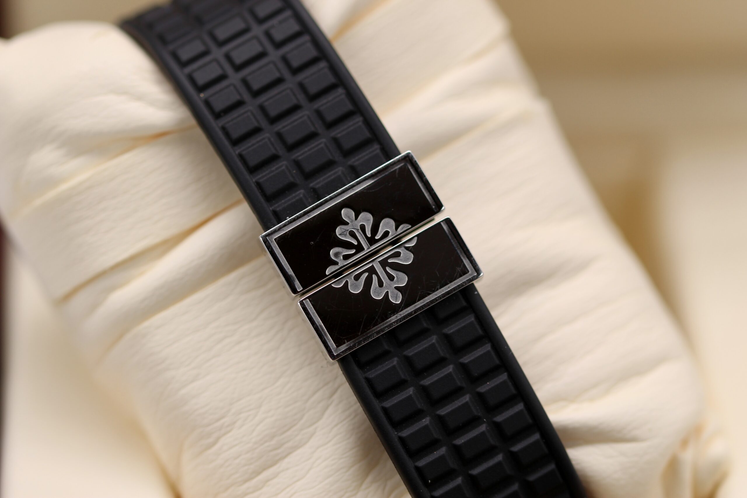 Patek Philippe Aquanaut 5065A-001 2006 - Image 5