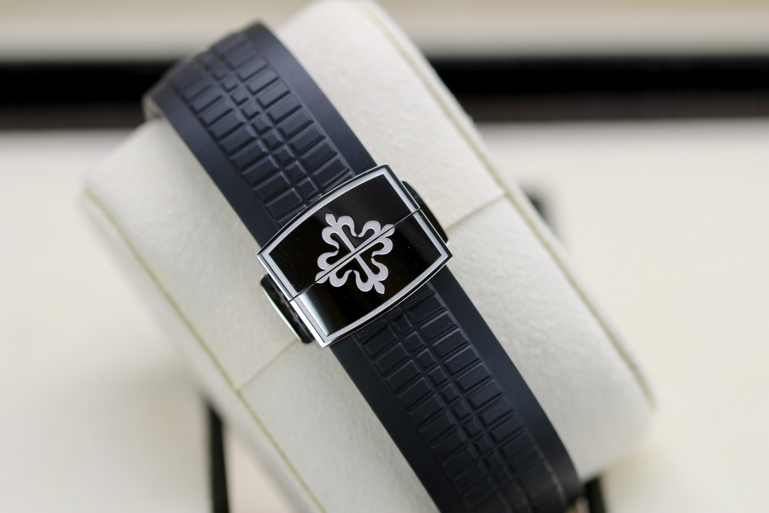 Patek Philippe Aquanaut 5167/1A-001 Rubber Strap Conversion, 2025 - Image 4